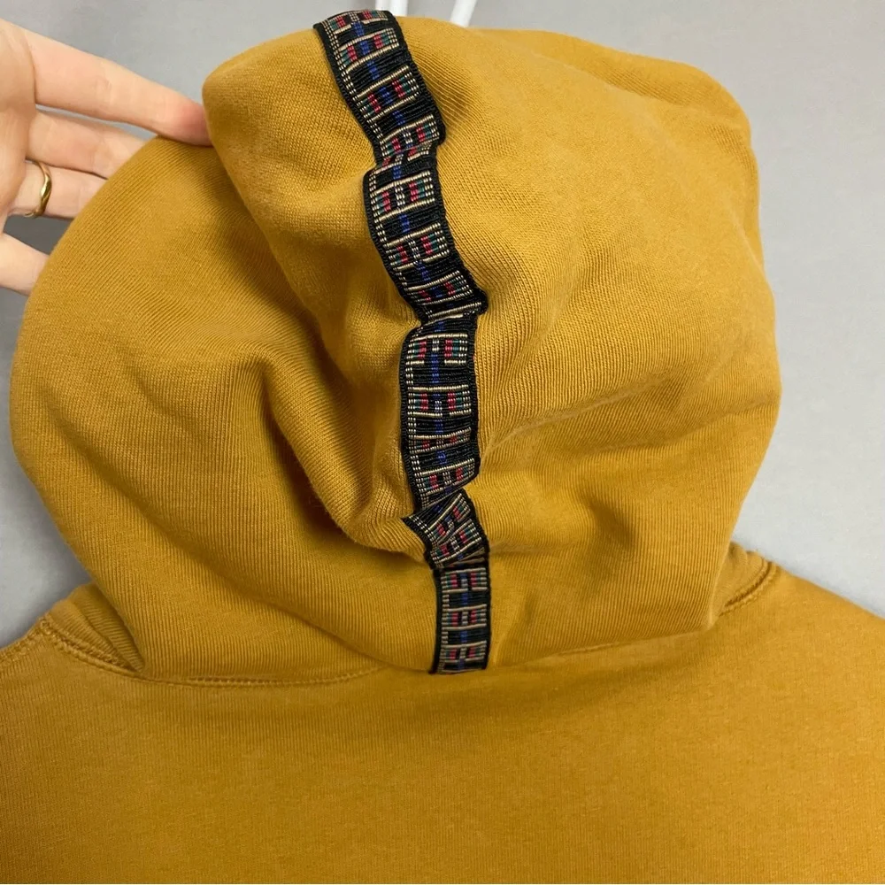 Bodega men quarter